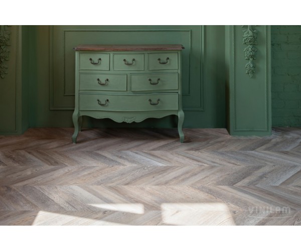 Виниловый пол Vinilam Parquet Chevron RI153616CL4 Шеврон Шампань